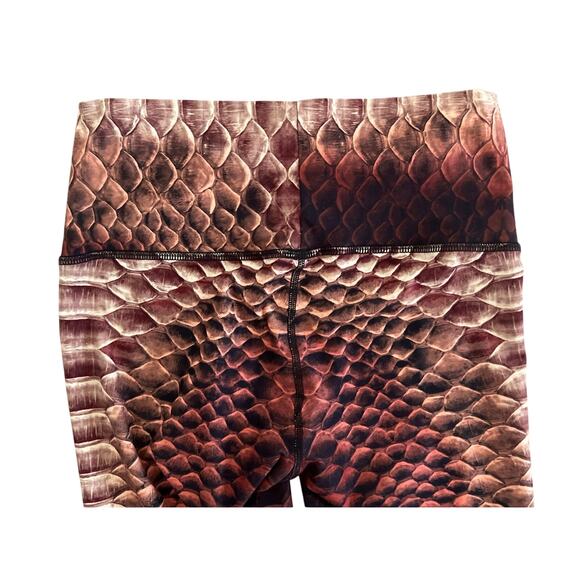 RARE Niyama Sol dragon scale leggings sz M, no longer in print yoga GOT inspired - Picture 5 of 6